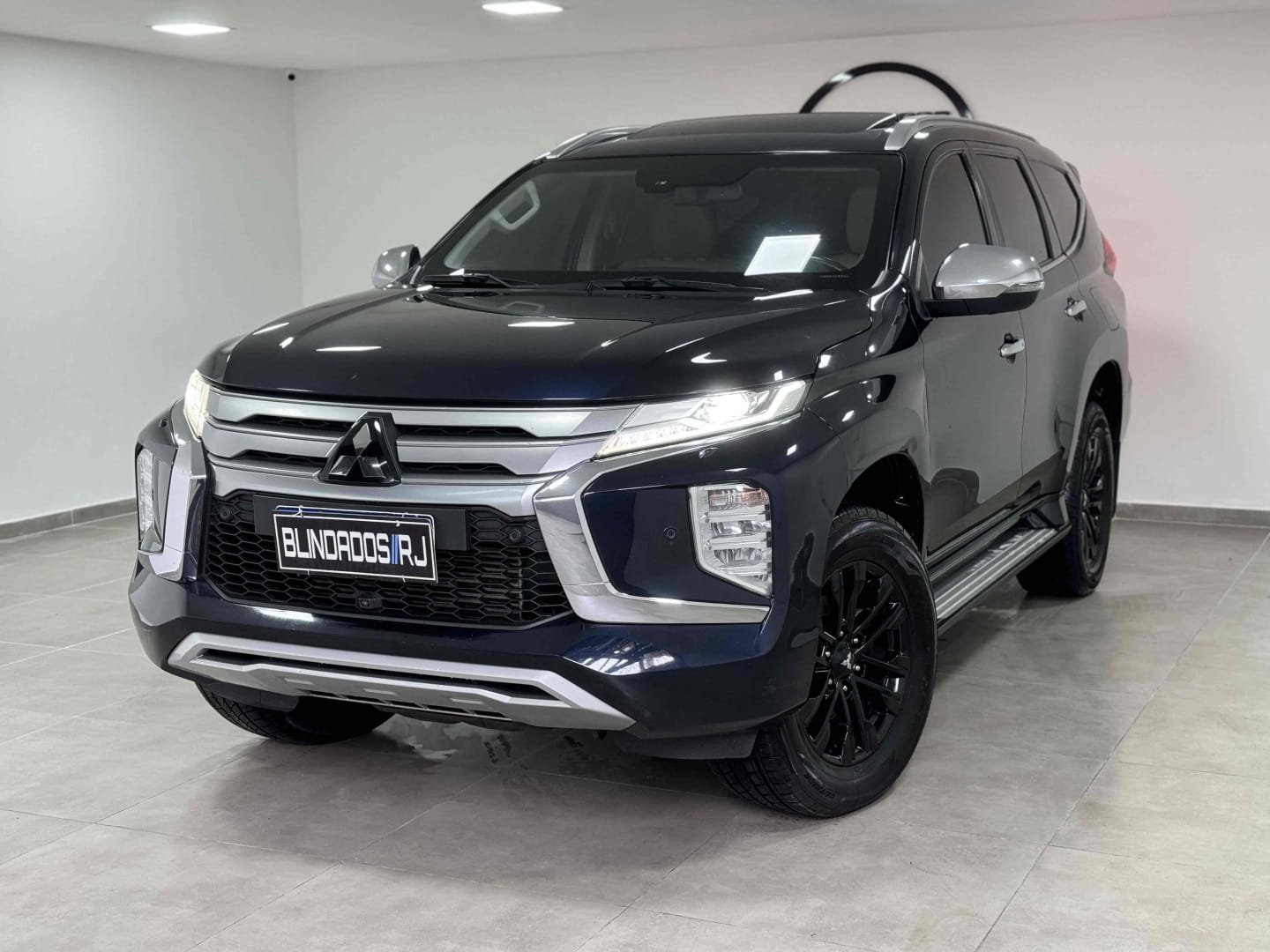 Leia mais sobre o artigo MITSUBISHI PAJERO SPORT 2.4 16V MIVEC TURBO HPE AWD